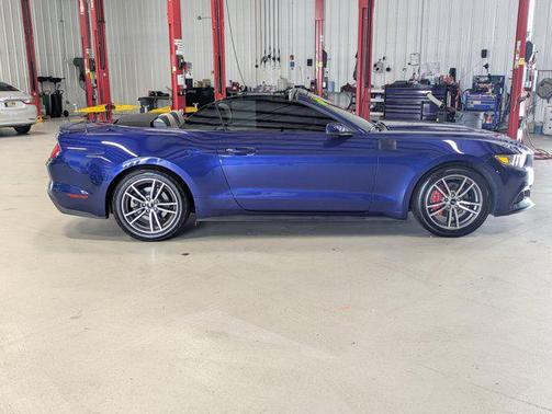2015 Ford Mustang EcoBoost Premium