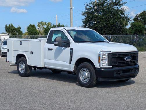 2025 Ford F-250 XL