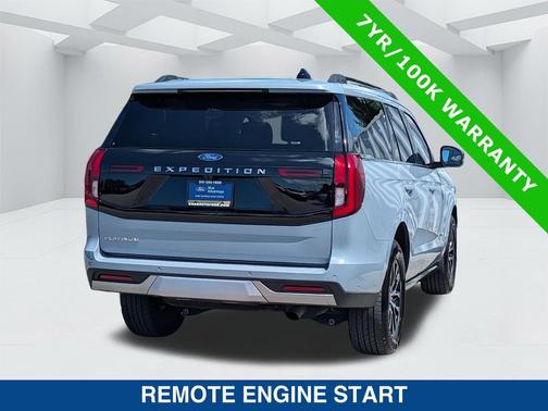 Glacier Gray Metallic TriCoat 2025 Ford Expedition Platinum