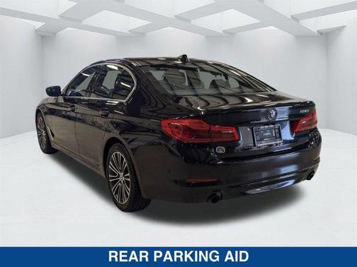 2019 BMW 530 530i