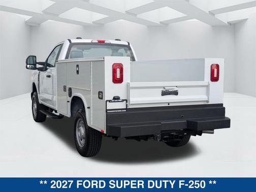Oxford White 2027 Ford F-250 XL