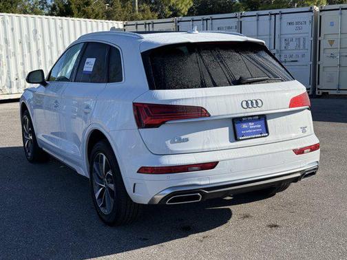 2022 Audi Q5 45 S line Premium Plus