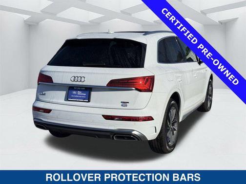 2022 Audi Q5 45 S line Premium Plus