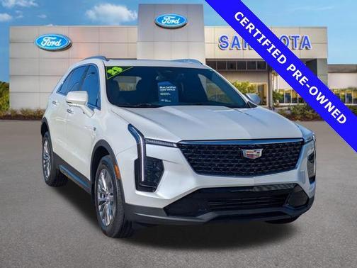 2025 Cadillac XT4 Premium Luxury