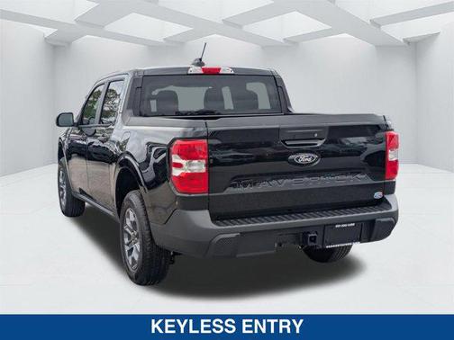 SHADOW BLACK 2026 Ford Maverick XLT