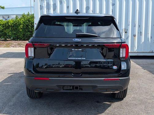 AGATE BLACK METALLIC 2026 Ford Explorer Active
