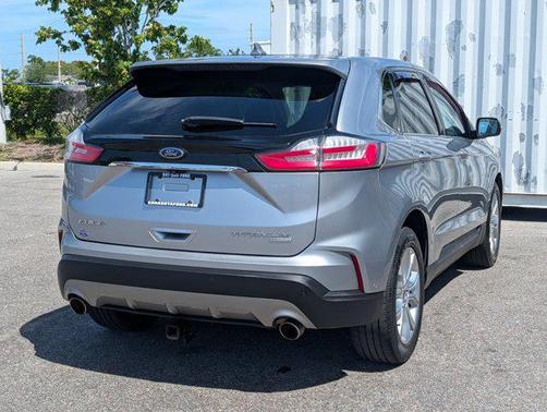 ICONIC SILVER 2020 Ford Edge Titanium