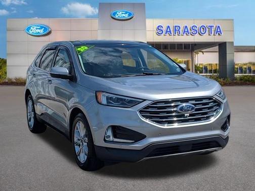 ICONIC SILVER 2020 Ford Edge Titanium