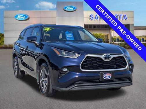 2021 Toyota Highlander XLE