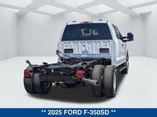 2025 Ford F-350 XL