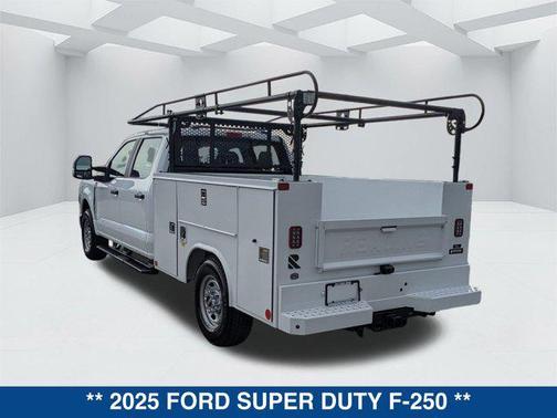 2025 Ford F-250 XL