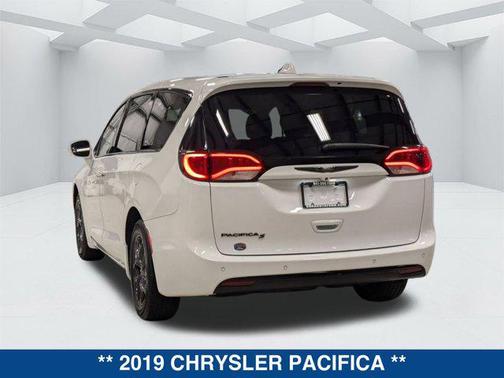 2019 Chrysler Pacifica Touring Plus