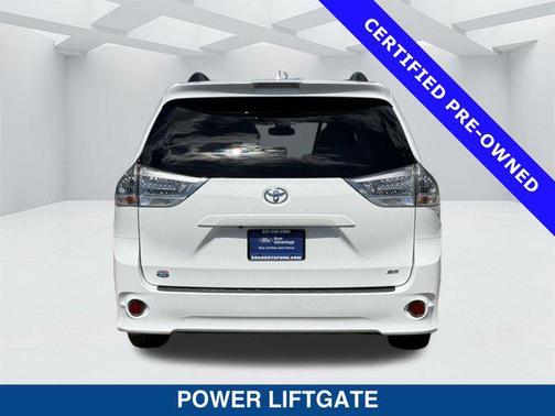2019 Toyota Sienna SE Premium