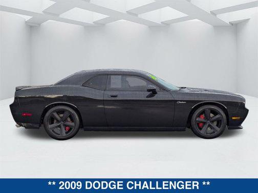 2009 Dodge Challenger SRT8