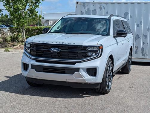 STAR WHITE MET TRI-COAT 2026 Ford Expedition Max Platinum