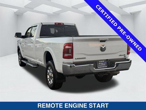2020 RAM 2500 Laramie Crew Cab 4X4 8' Box
