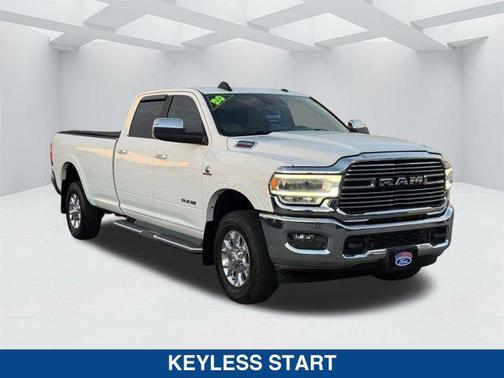 2020 RAM 2500 Laramie Crew Cab 4X4 8' Box