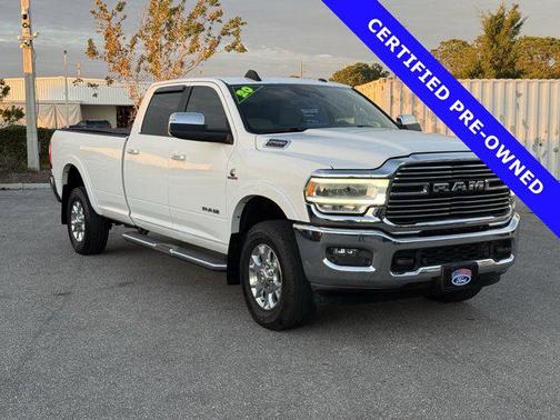2020 RAM 2500 Laramie Crew Cab 4X4 8' Box