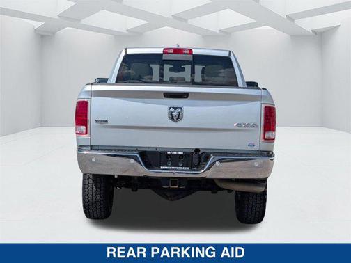 Bright Silver Metallic Clearcoat 2018 RAM 2500 Laramie Crew Cab 4x4 6'4' Box