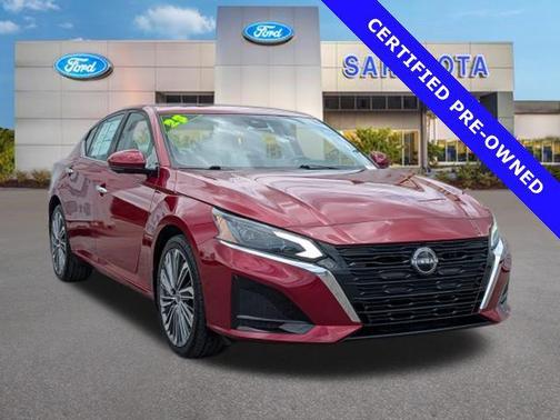 Scarlet Ember Tintcoat 2023 Nissan Altima 2.5 SL