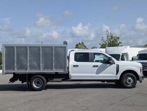 2025 Ford F-350 XL