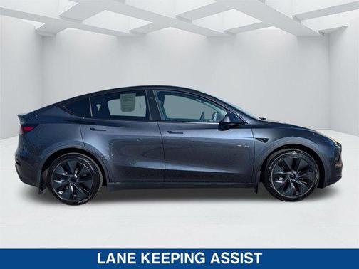 2024 Tesla Model Y Long Range Dual Motor All-Wheel Drive