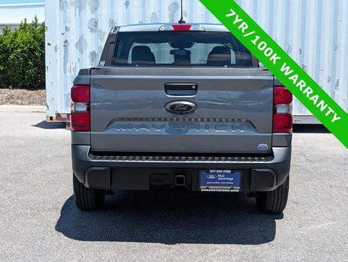 CARBONIZED GRAY METALLIC 2024 Ford Maverick XLT