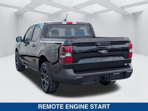 SHADOW BLACK 2026 Ford Maverick Lariat