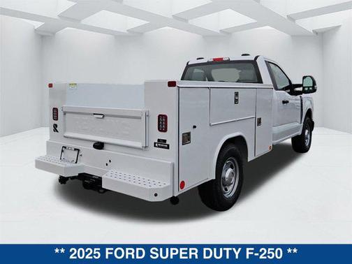 2025 Ford F-250 XL