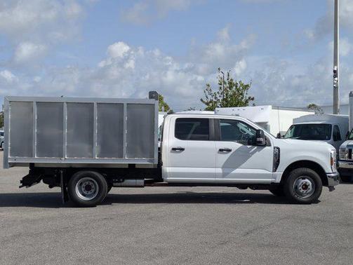 2025 Ford F-350 XL