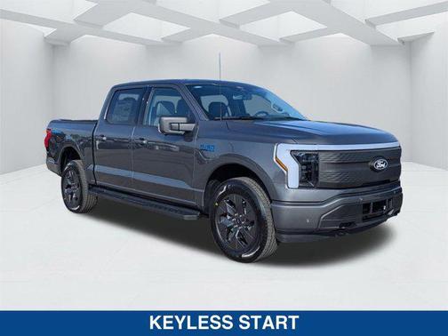 2025 Ford F-150 Lightning Flash