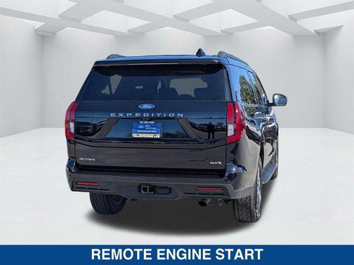 2025 Ford Expedition Max Active 4x4