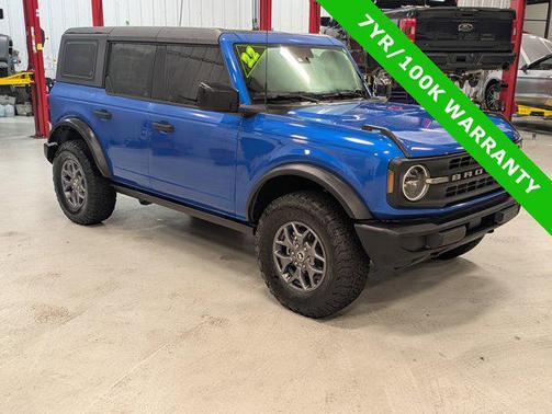 2022 Ford Bronco Base 4 Door 4x4