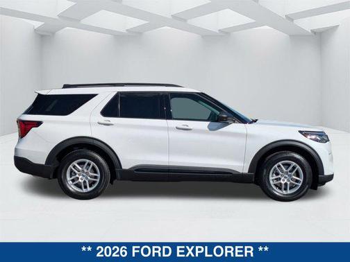 STAR WHITE MET TRI-COAT 2026 Ford Explorer Active