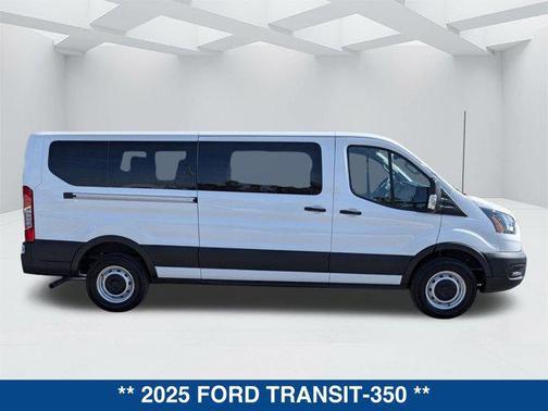 2025 Ford Transit-350 XL