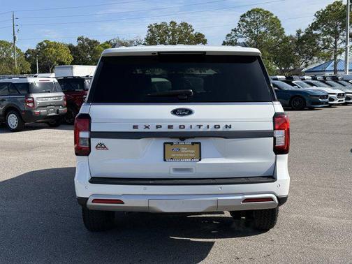 2024 Ford Expedition Timberline