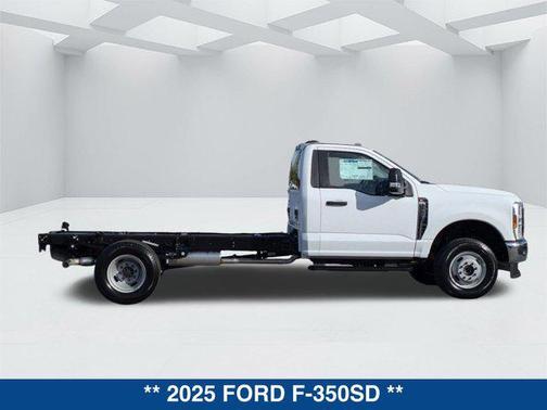 2025 Ford F-350 XL