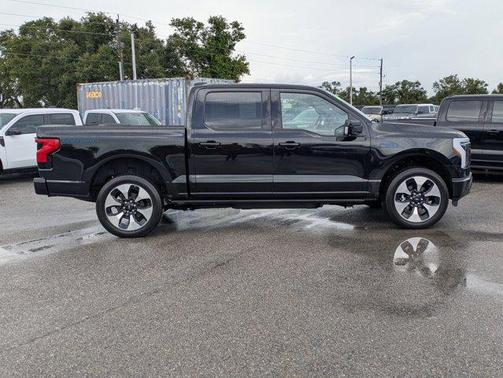 2024 Ford F-150 Lightning Platinum