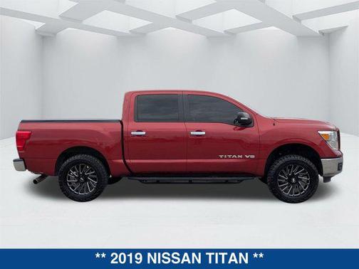 2019 Nissan Titan SV