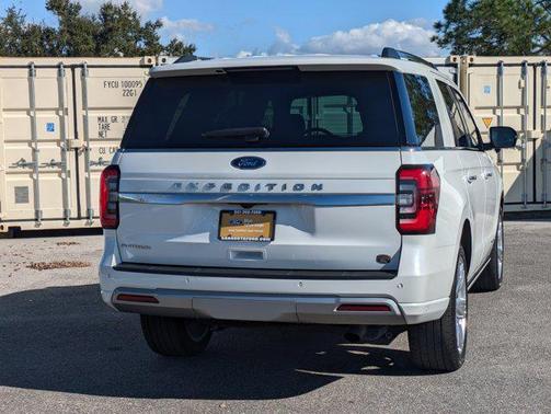 2024 Ford Expedition Platinum
