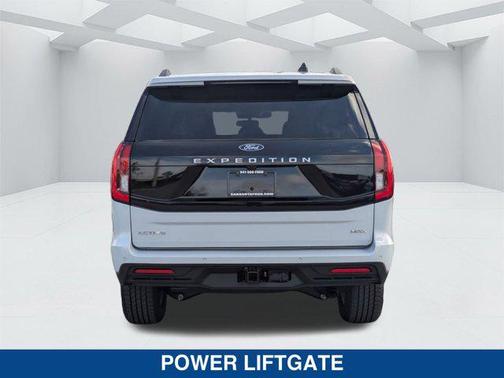 2025 Ford Expedition Max Active 4x2