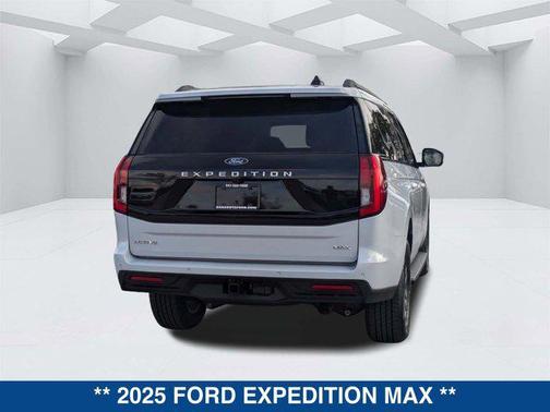 2025 Ford Expedition Max Active 4x2