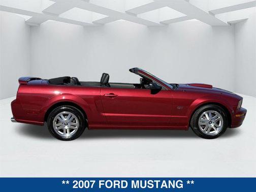 2007 Ford Mustang GT Premium