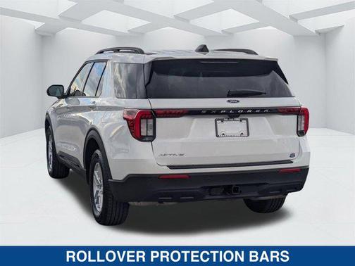 STAR WHITE MET TRI-COAT 2026 Ford Explorer Active