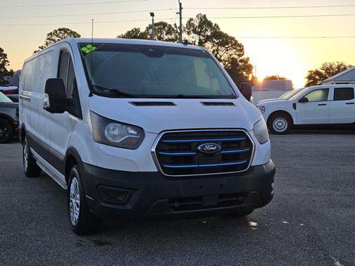 2022 Ford Transit-350 Base