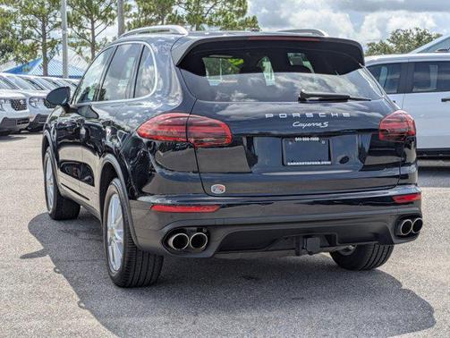 2018 Porsche Cayenne S