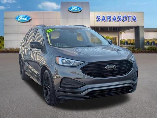 CARBONIZED GRAY 2022 Ford Edge SE