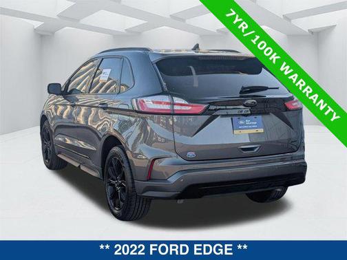 CARBONIZED GRAY 2022 Ford Edge SE