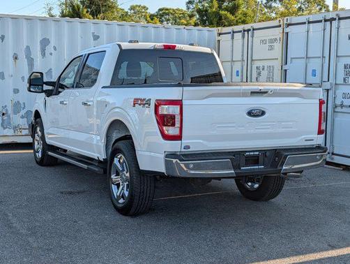 STAR WHITE METALLIC TRICOAT 2022 Ford F-150 Lariat