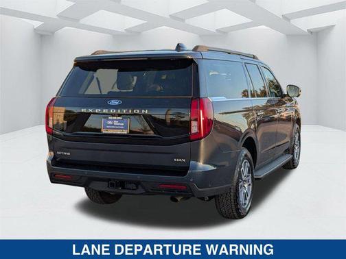2025 Ford Expedition Max Active 4x4